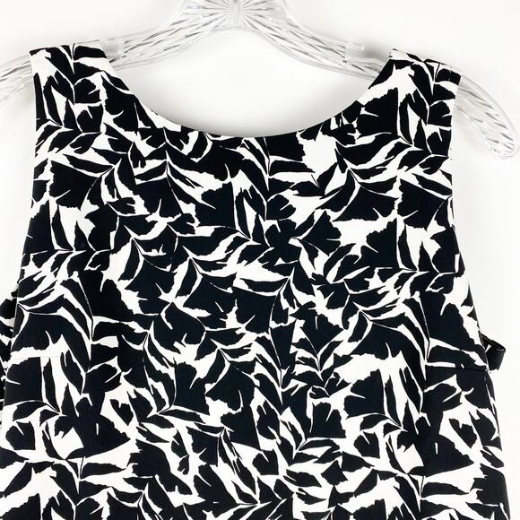 J Crew Scalloped Hem Split Back Floral Sleeveless Blouse Womens Size XS - Picture 4 of 10